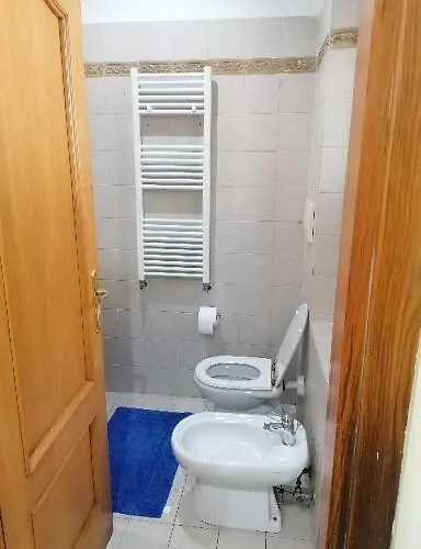 4 דירה *