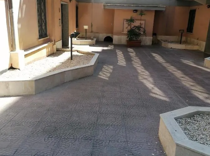 4 דירה
